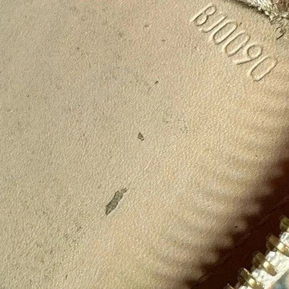 - CLouis Vuitton
Vintage 2000 Zippy Compact Wallet hand  painted converted - Picture 16 of 17